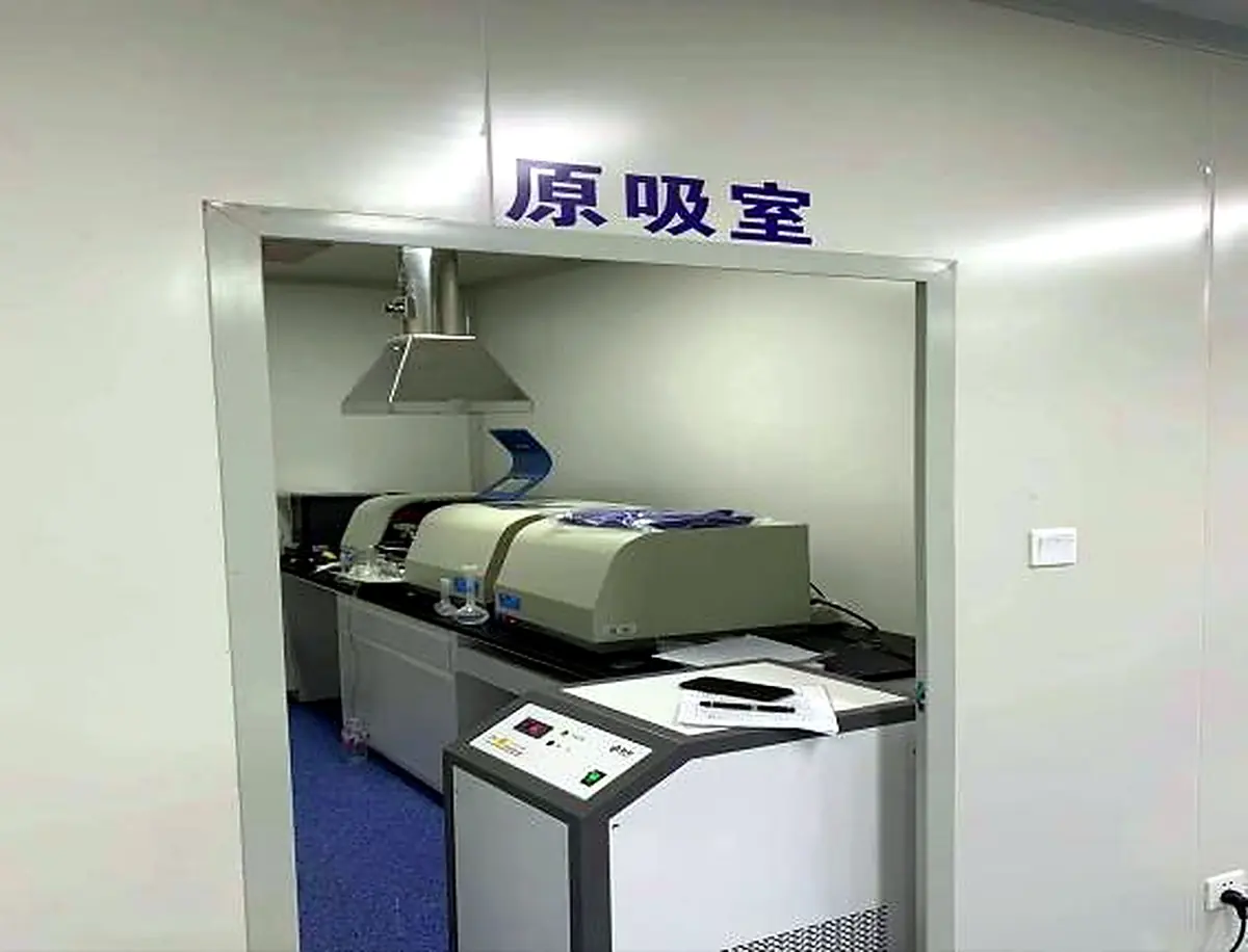 Instrument room at a qualified partner facility